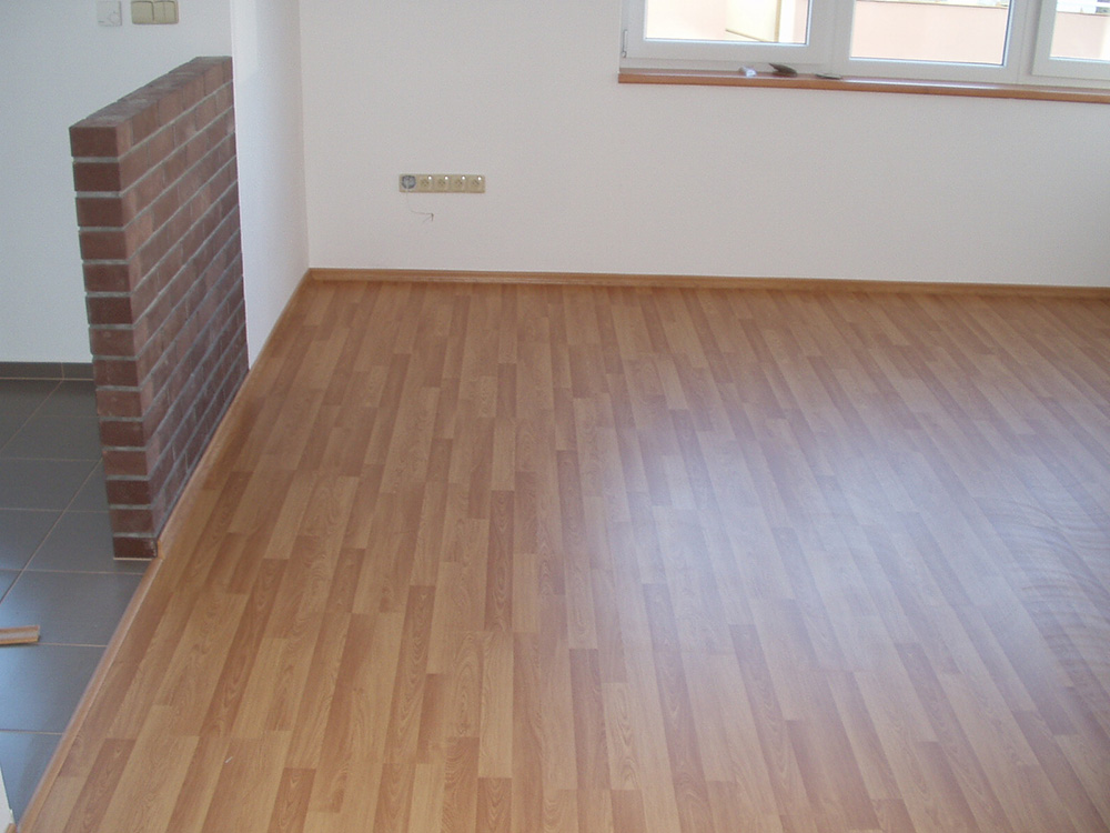Proč zvolit laminátové podlahy